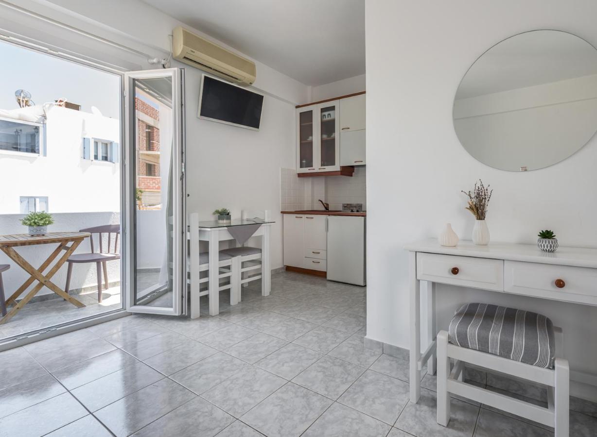 Ippocampos 4* Adamantas (Milos)