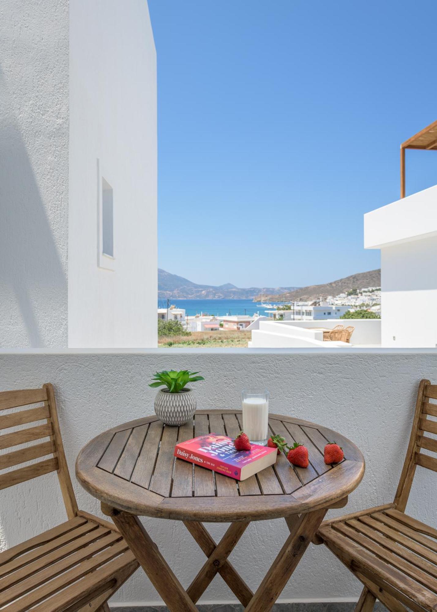 Ippocampos Adamantas (Milos)