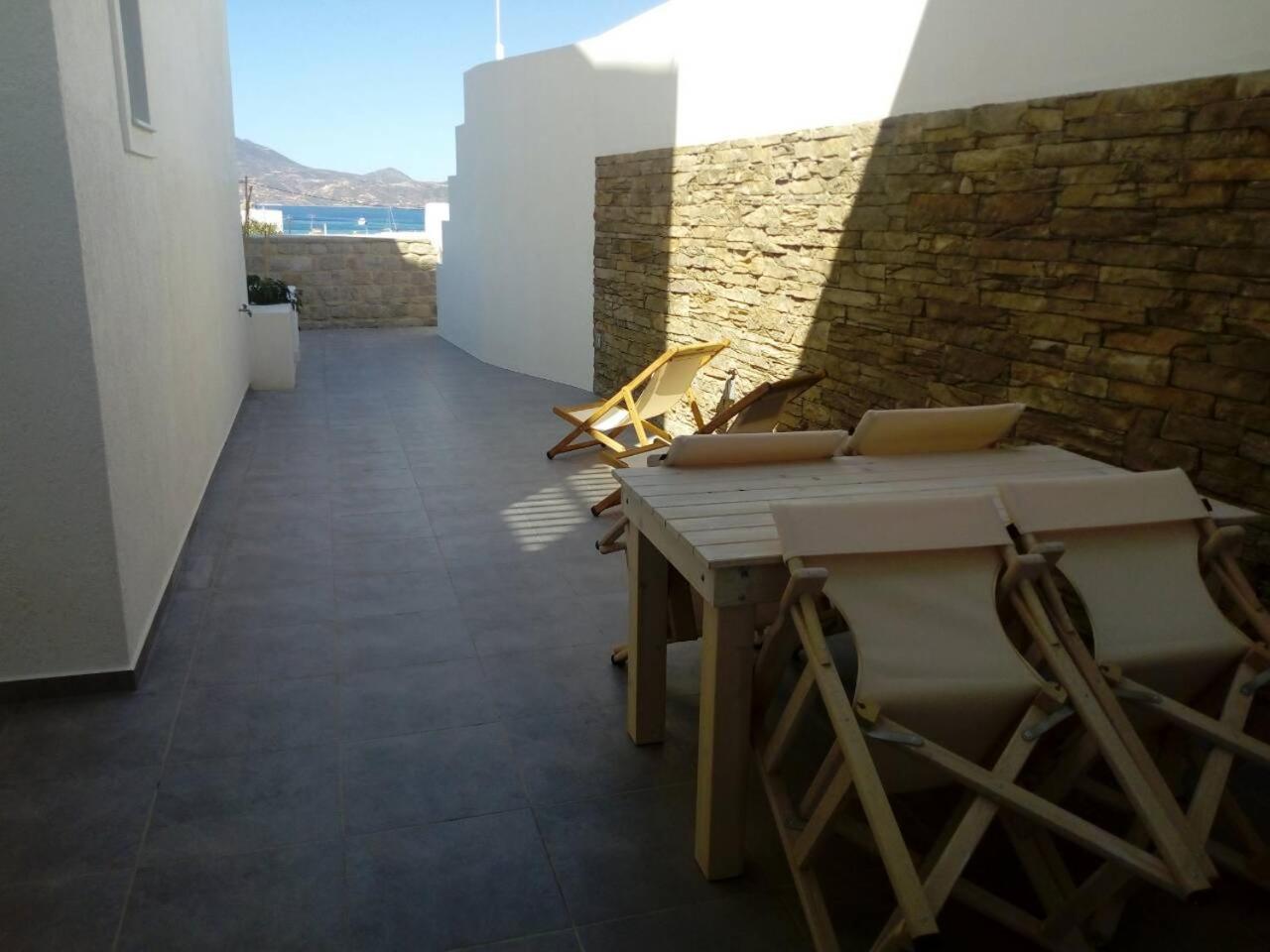 Ippocampos 4* Adamantas (Milos)